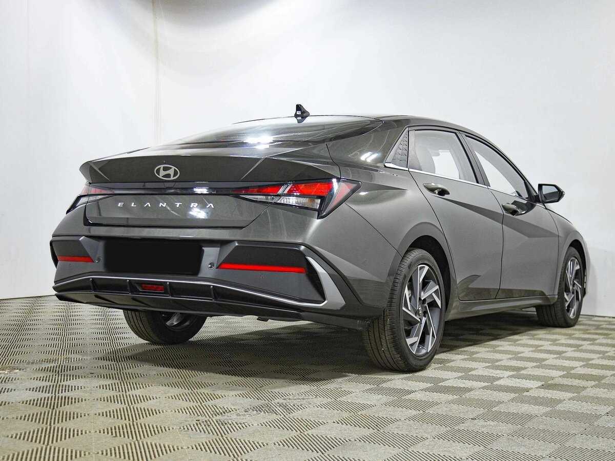Купить Hyundai Elantra, 2023, 28 км, фото №4