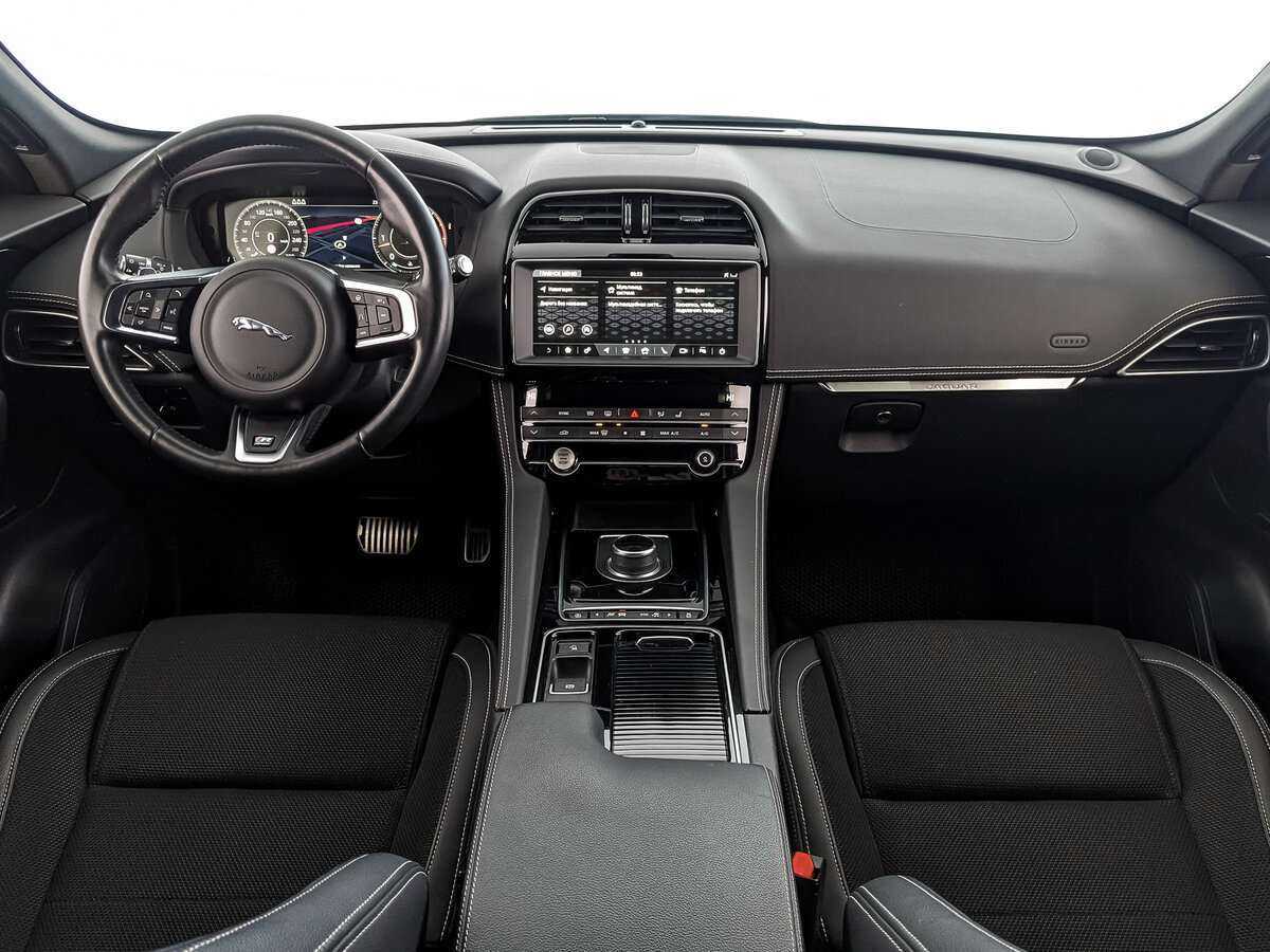 Купить Jaguar F-Pace, 2019, 71 659 км, фото №10
