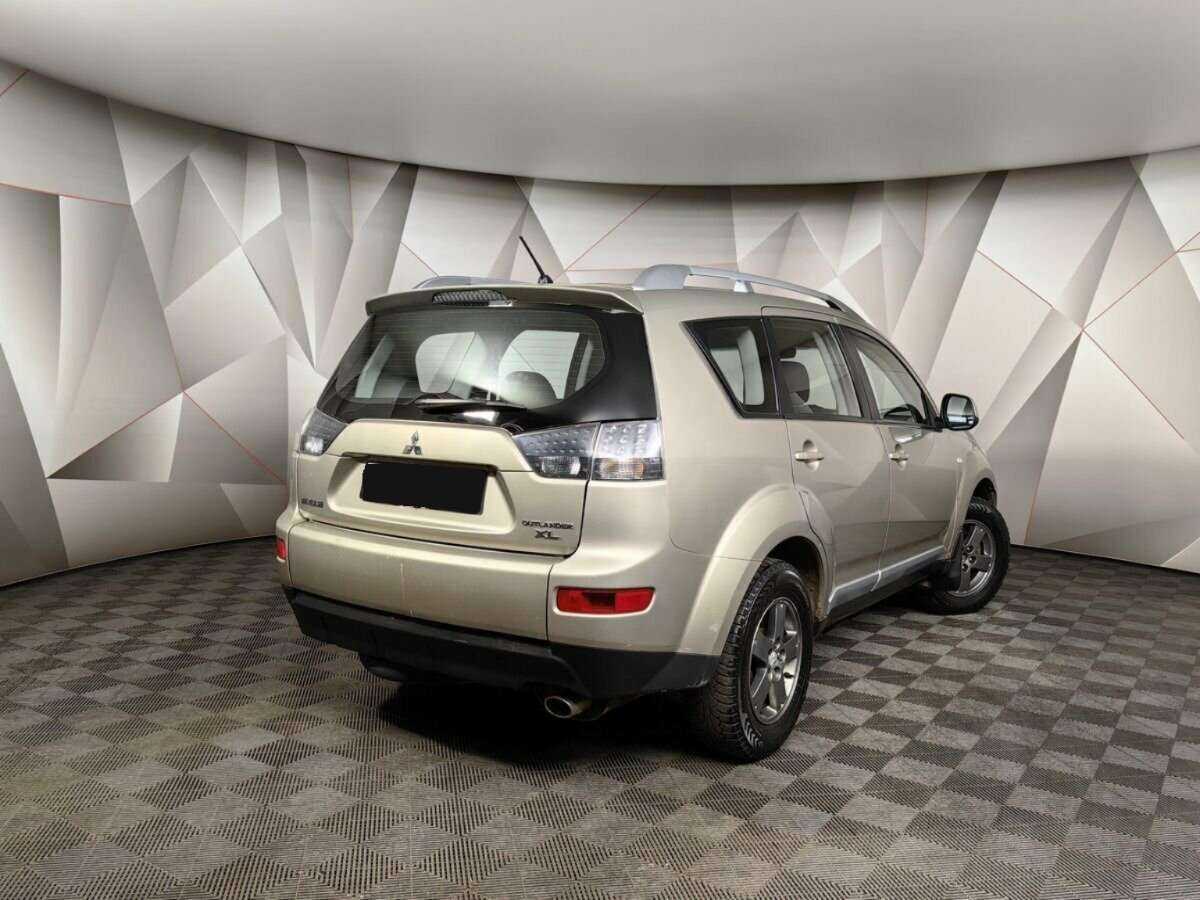Купить Mitsubishi Outlander, 2008, 216 777 км, фото №2