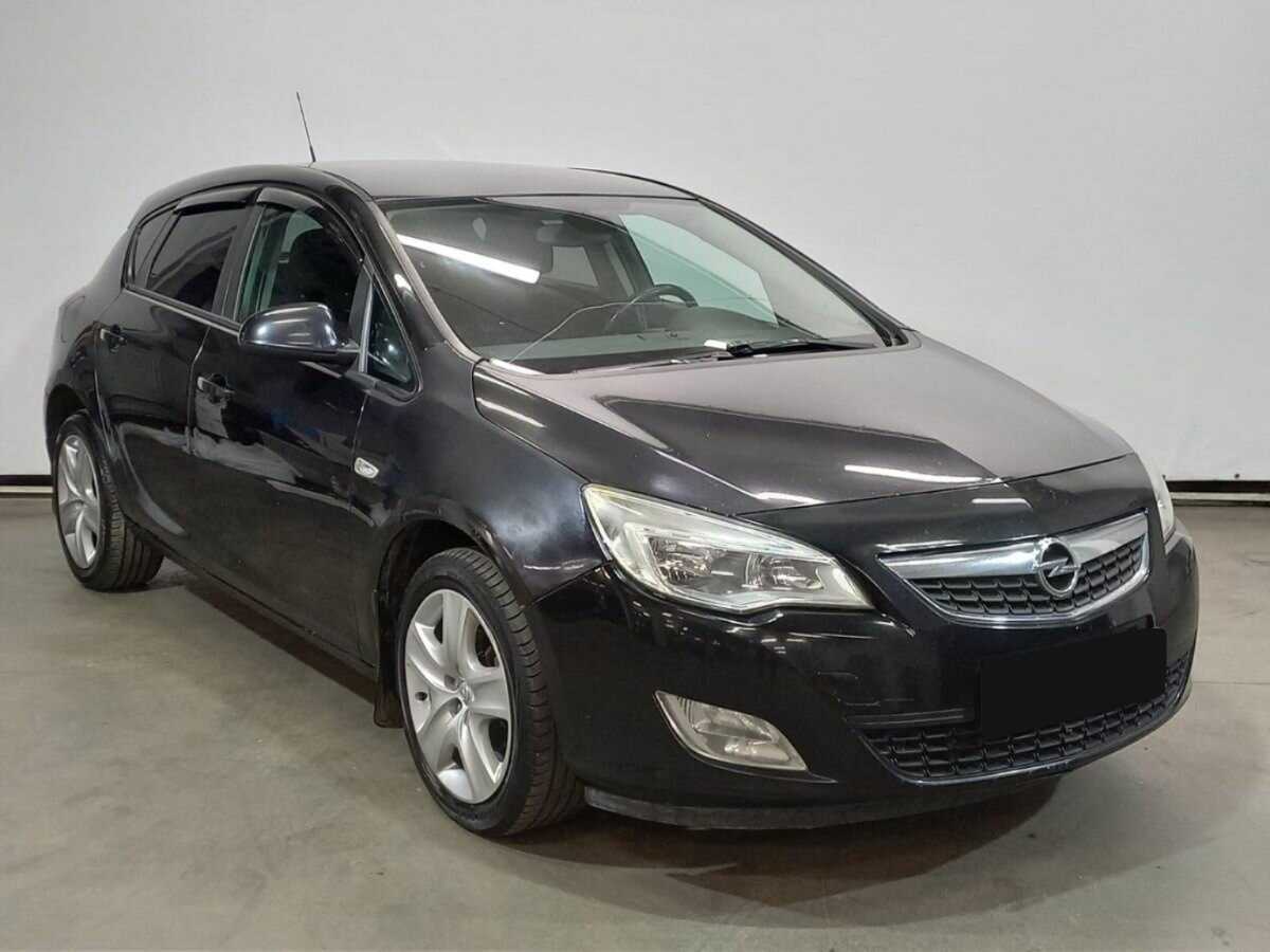 Купить Opel Astra, 2010, 206 234 км, фото №3