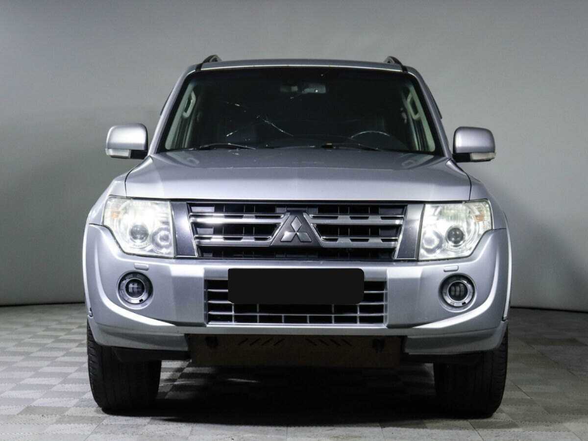 Купить Mitsubishi Pajero, 2011, 226 491 км, фото №2