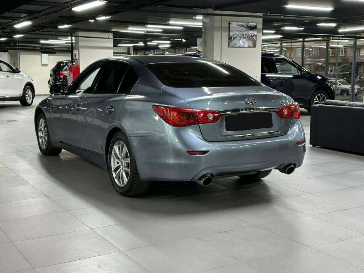Купить Infiniti Q50, 2014, 158 500 км, фото №2