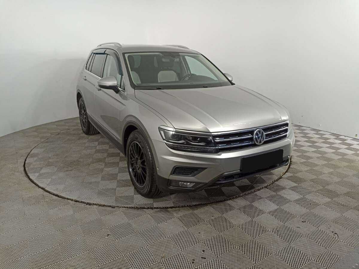 Купить Volkswagen Tiguan, 2017, 105 034 км, фото №3