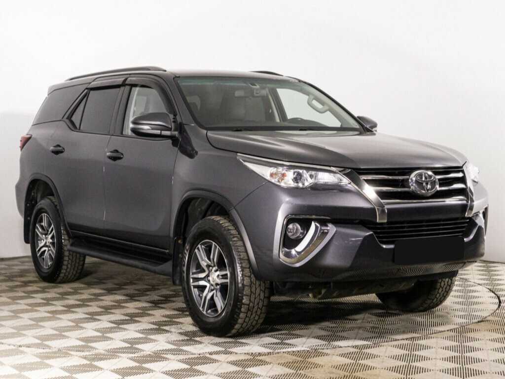 Купить Toyota Fortuner, 2019, 62 326 км, фото №3