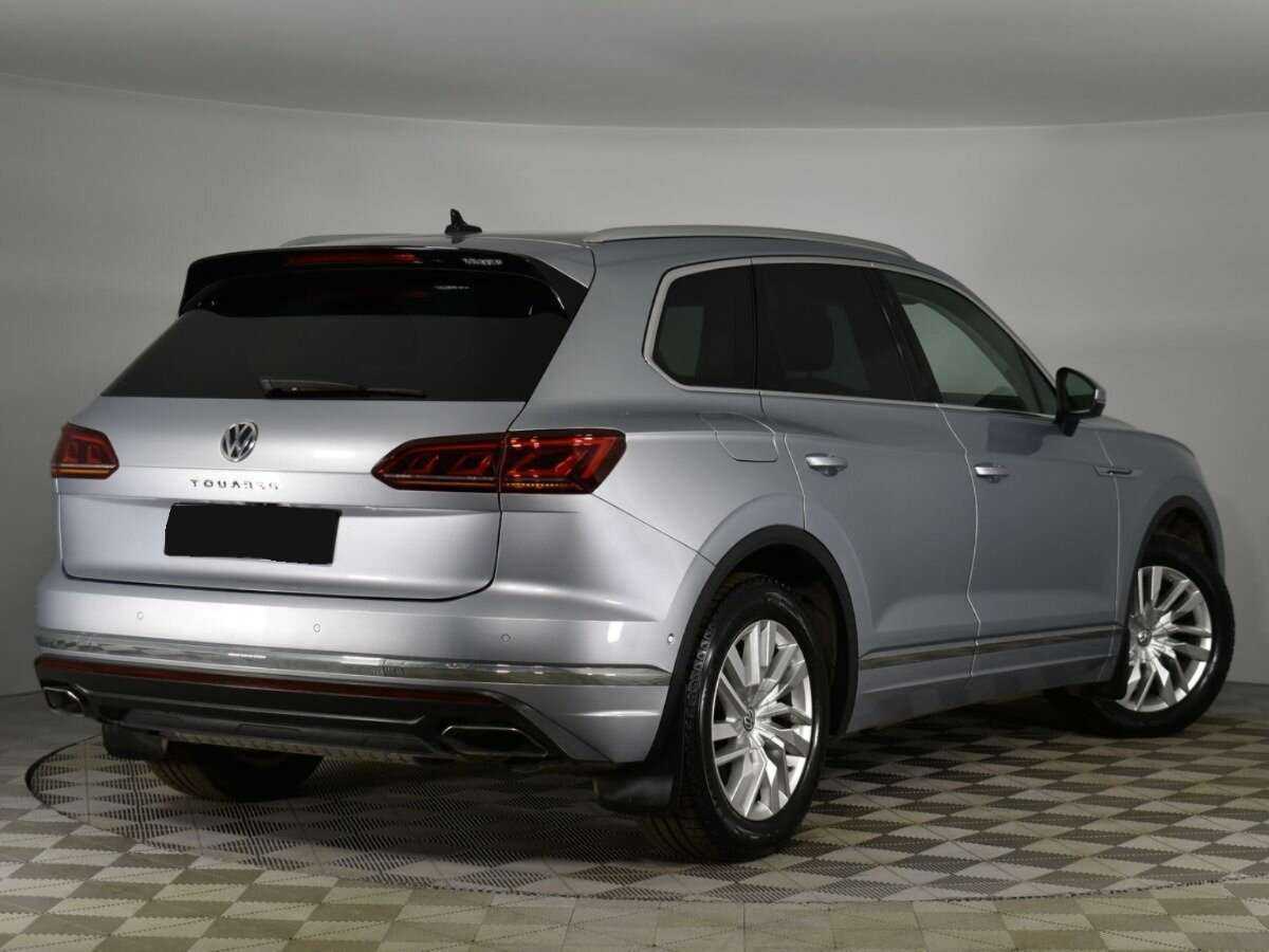 Купить Volkswagen Touareg, 2019, 62 935 км, фото №2