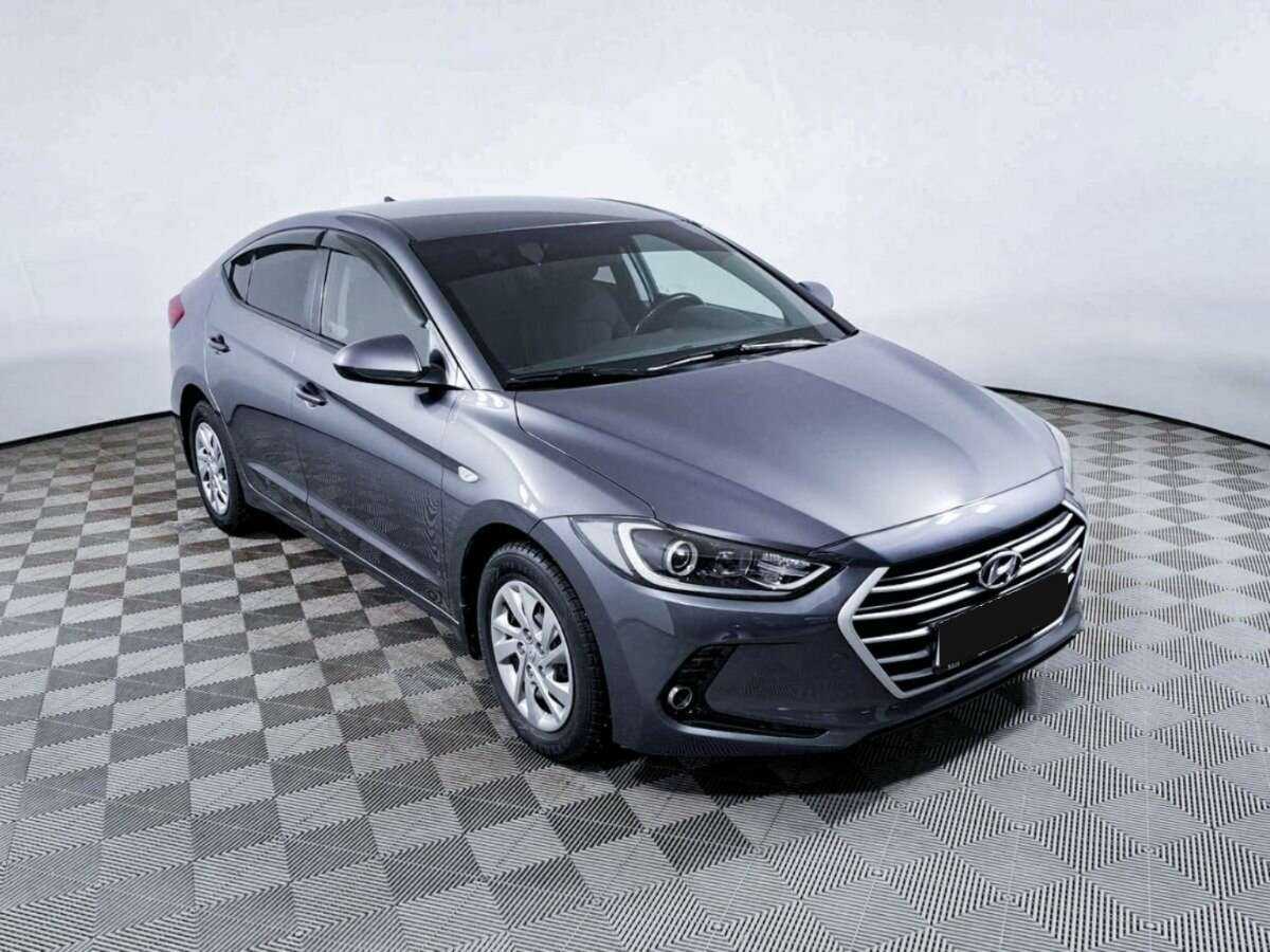 Купить Hyundai Elantra, 2018, 117 003 км, фото №3