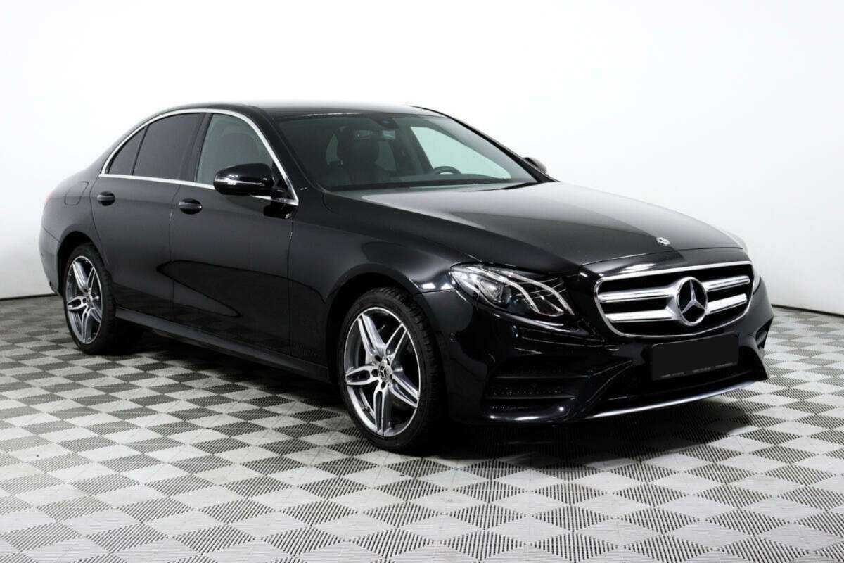 Купить Mercedes-Benz E-Класс 220 d, 2019, 91 770 км, фото №3