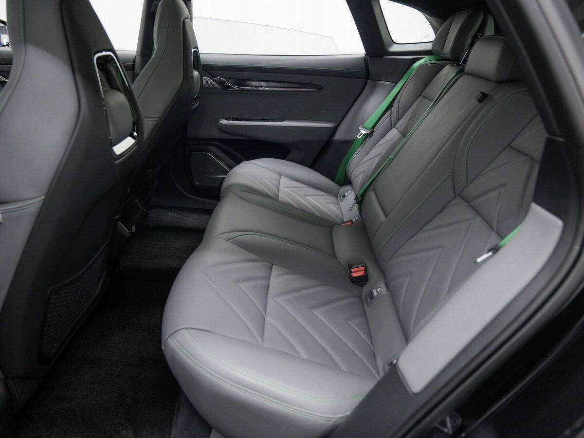 Купить Zeekr 001 100 kWh, 2023, 20 км, фото №13