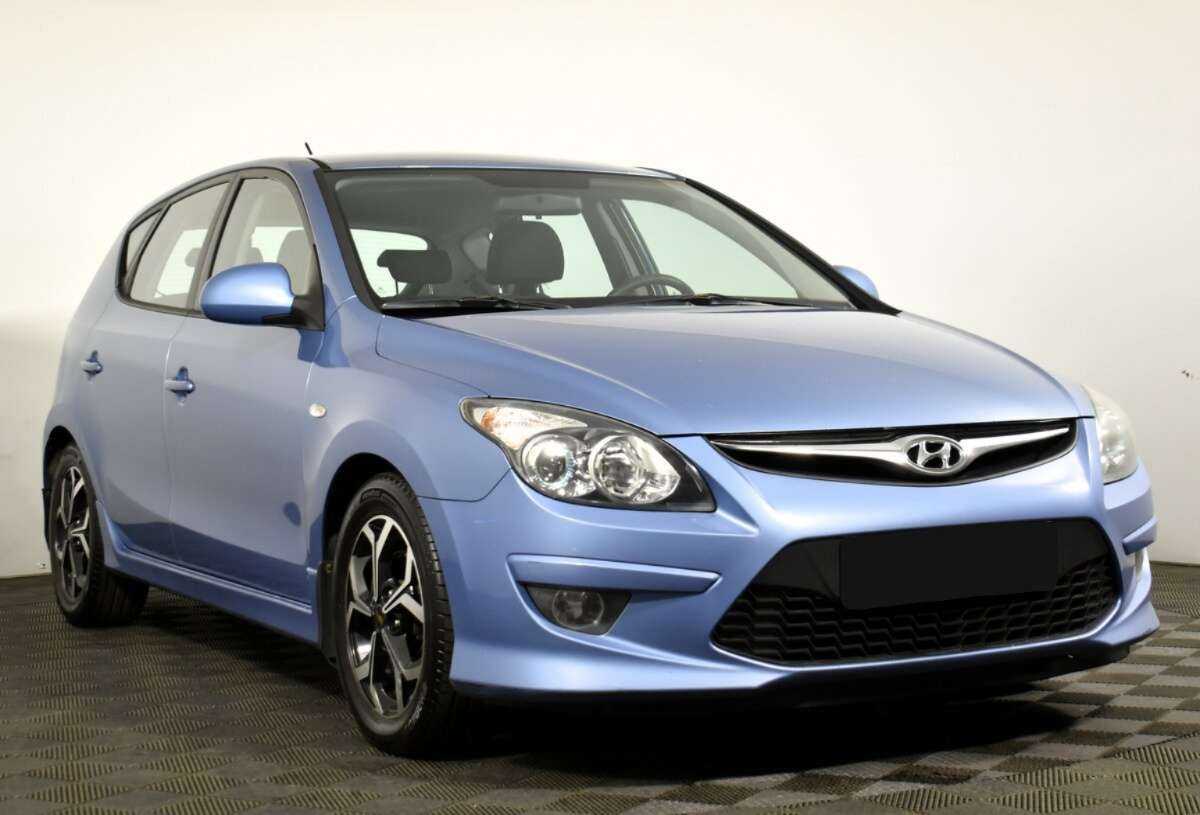 Купить Hyundai i30, 2011, 191 796 км, фото №3