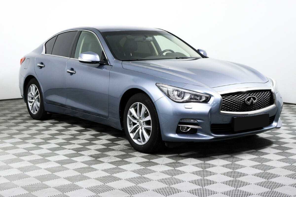 Купить Infiniti Q50, 2014, 105 289 км, фото №3