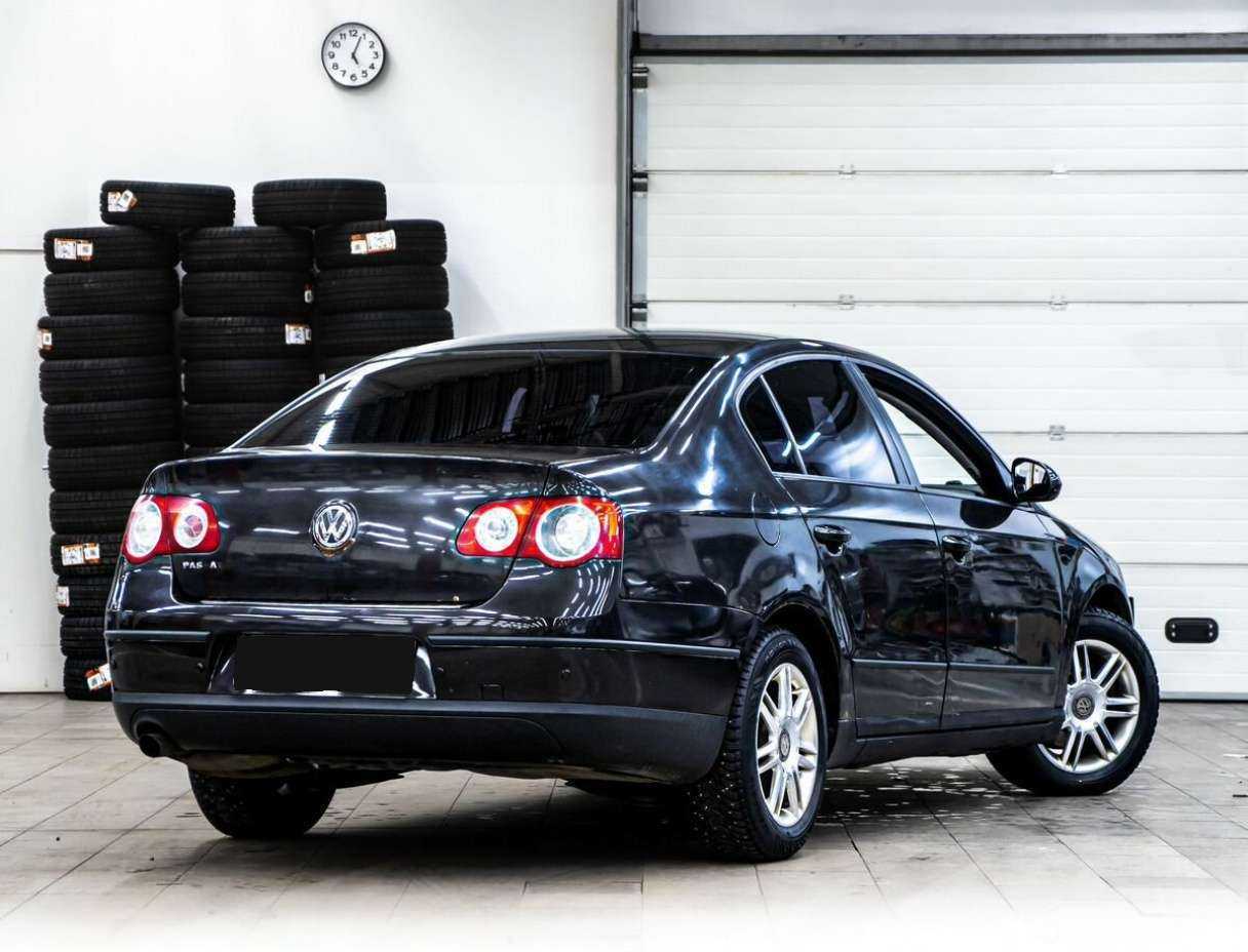 Купить Volkswagen Passat, 2008, 305 161 км, фото №3