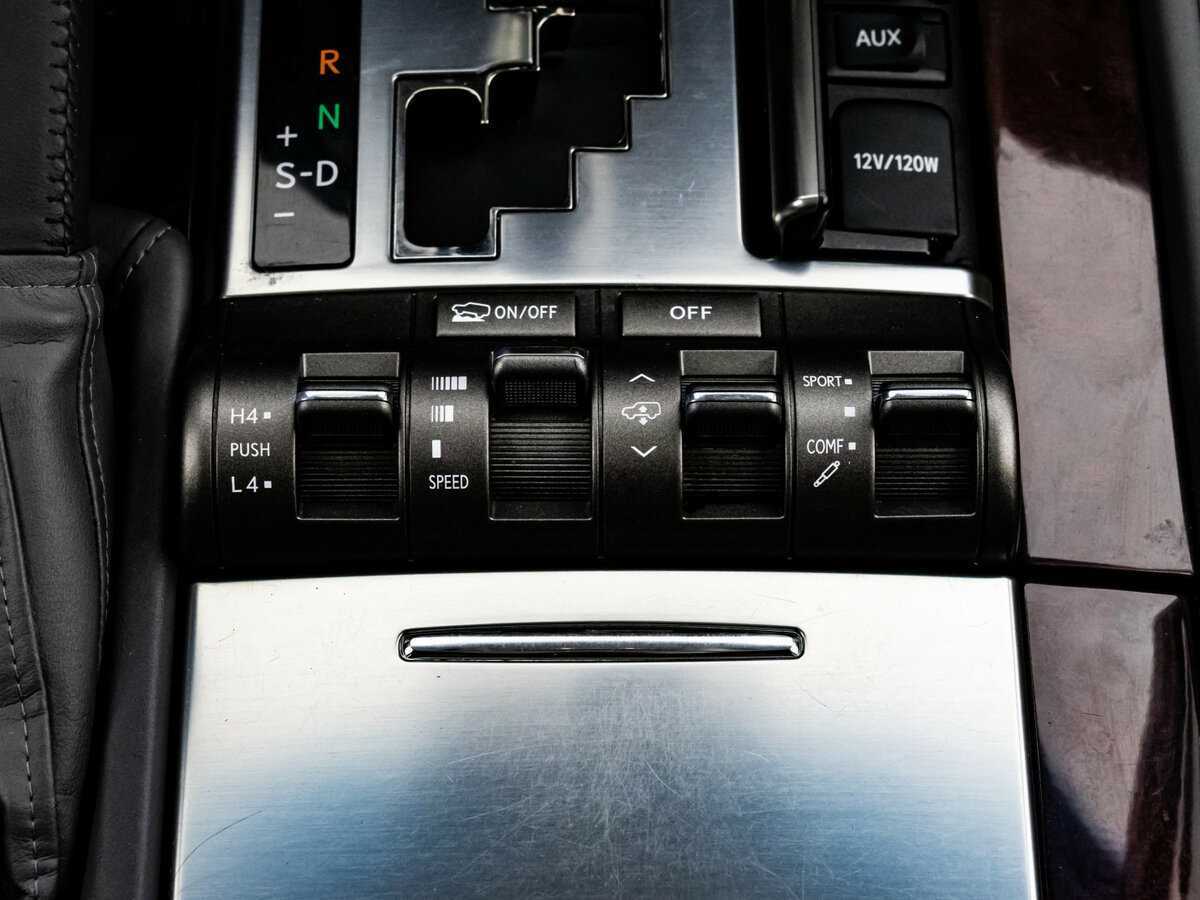 Купить Lexus LX 570, 2008, 165 110 км, фото №12