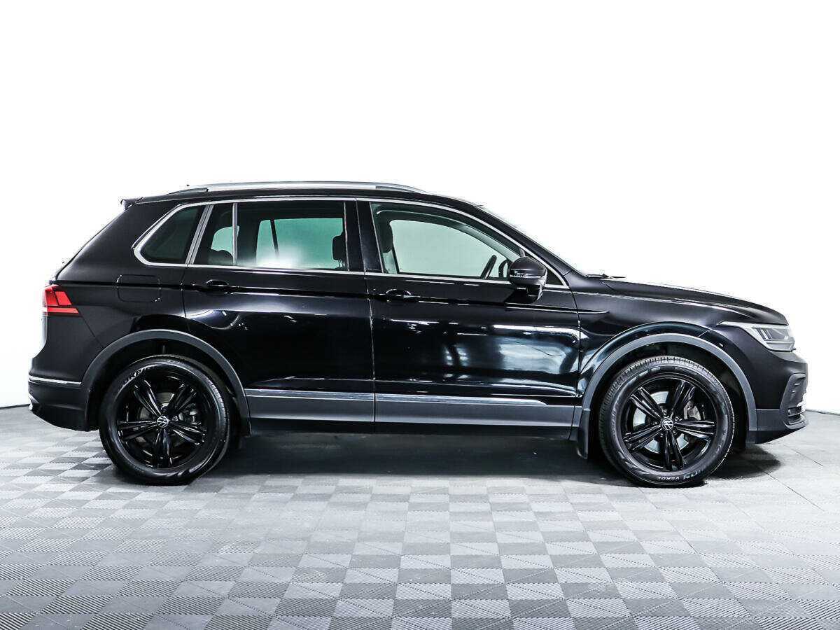 Купить Volkswagen Tiguan, 2021, 70 879 км, фото №3