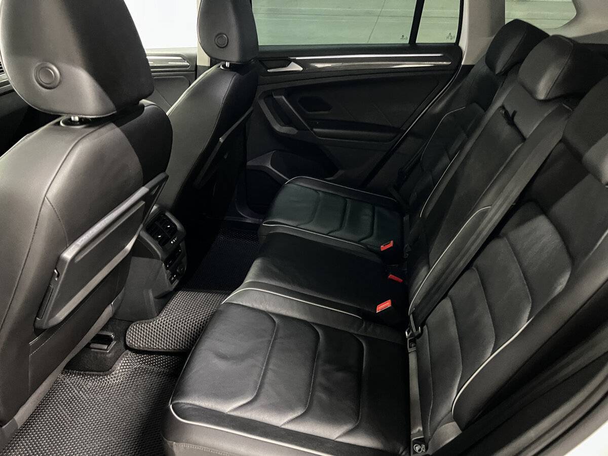 Купить Volkswagen Tiguan, 2019, 75 377 км, фото №12