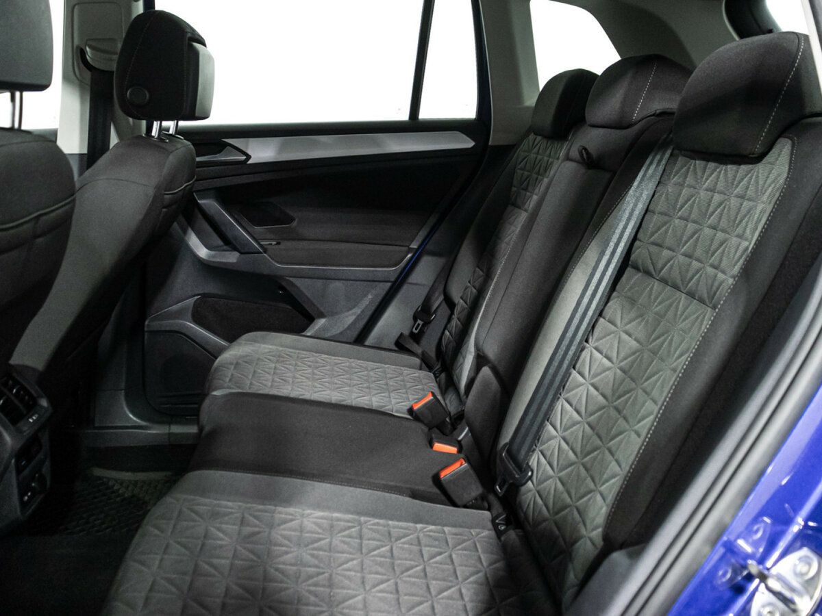 Купить Volkswagen Tiguan II Рестайлинг, 2021, 106 051 км, фото №9