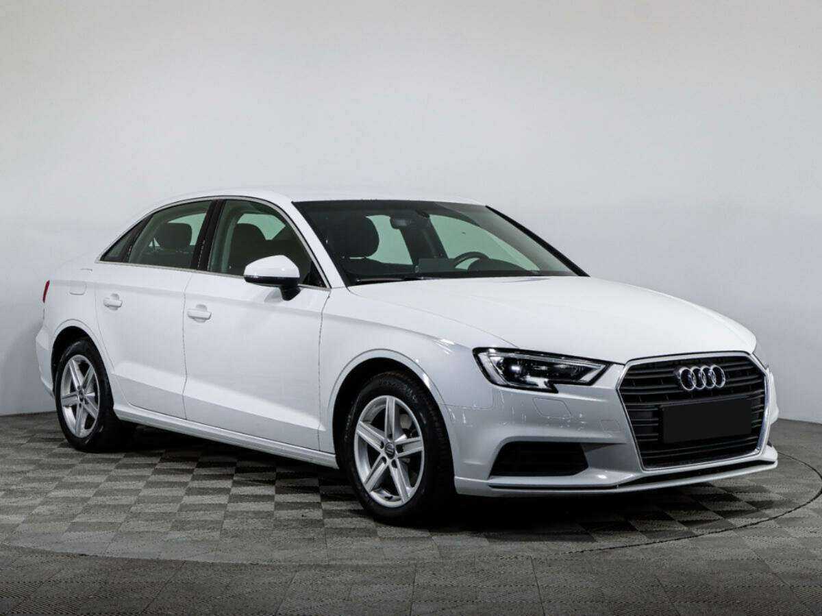 Купить Audi A3, 2019, 130 123 км, фото №3