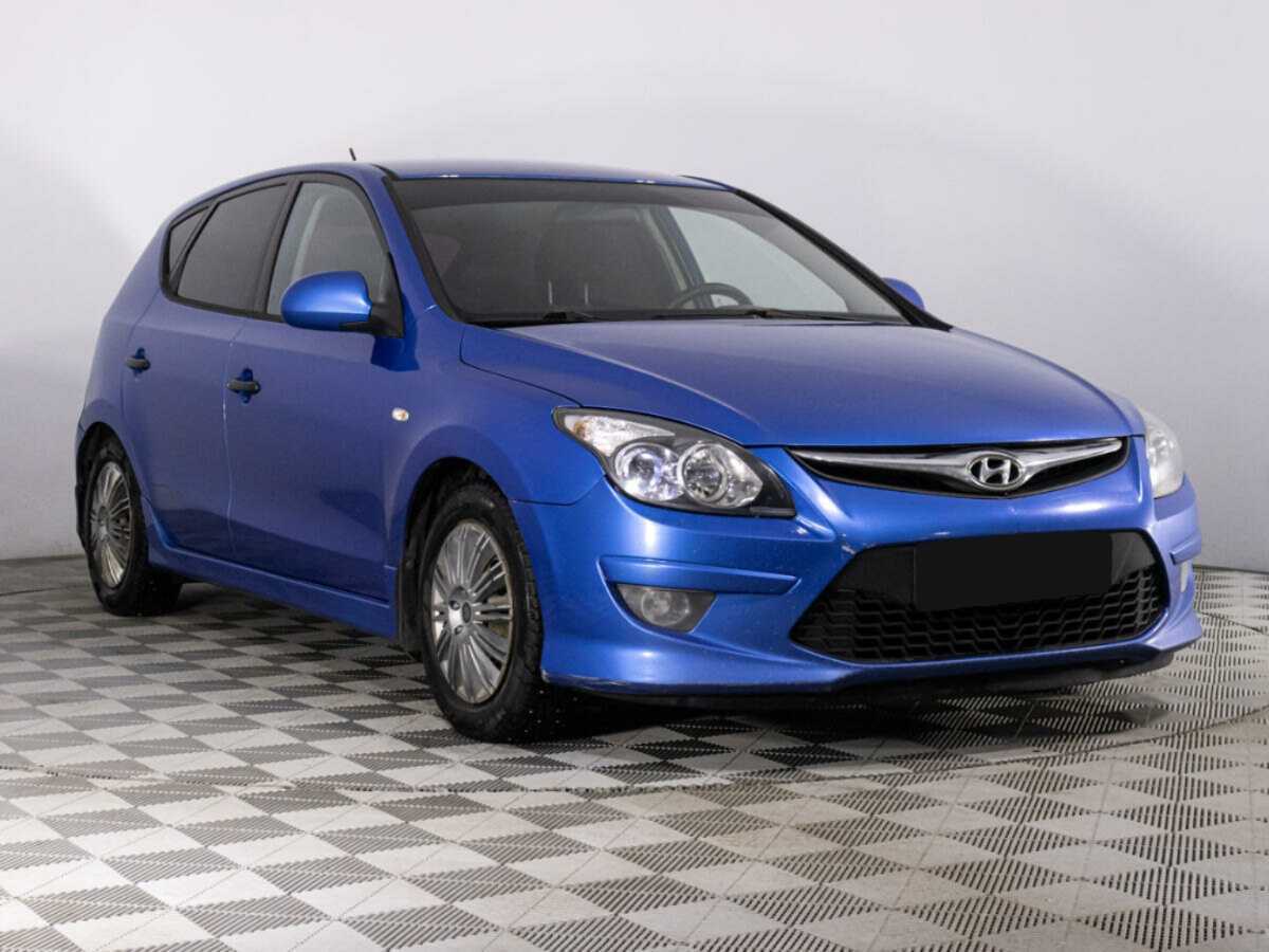 Купить Hyundai i30, 2010, 175 398 км, фото №3