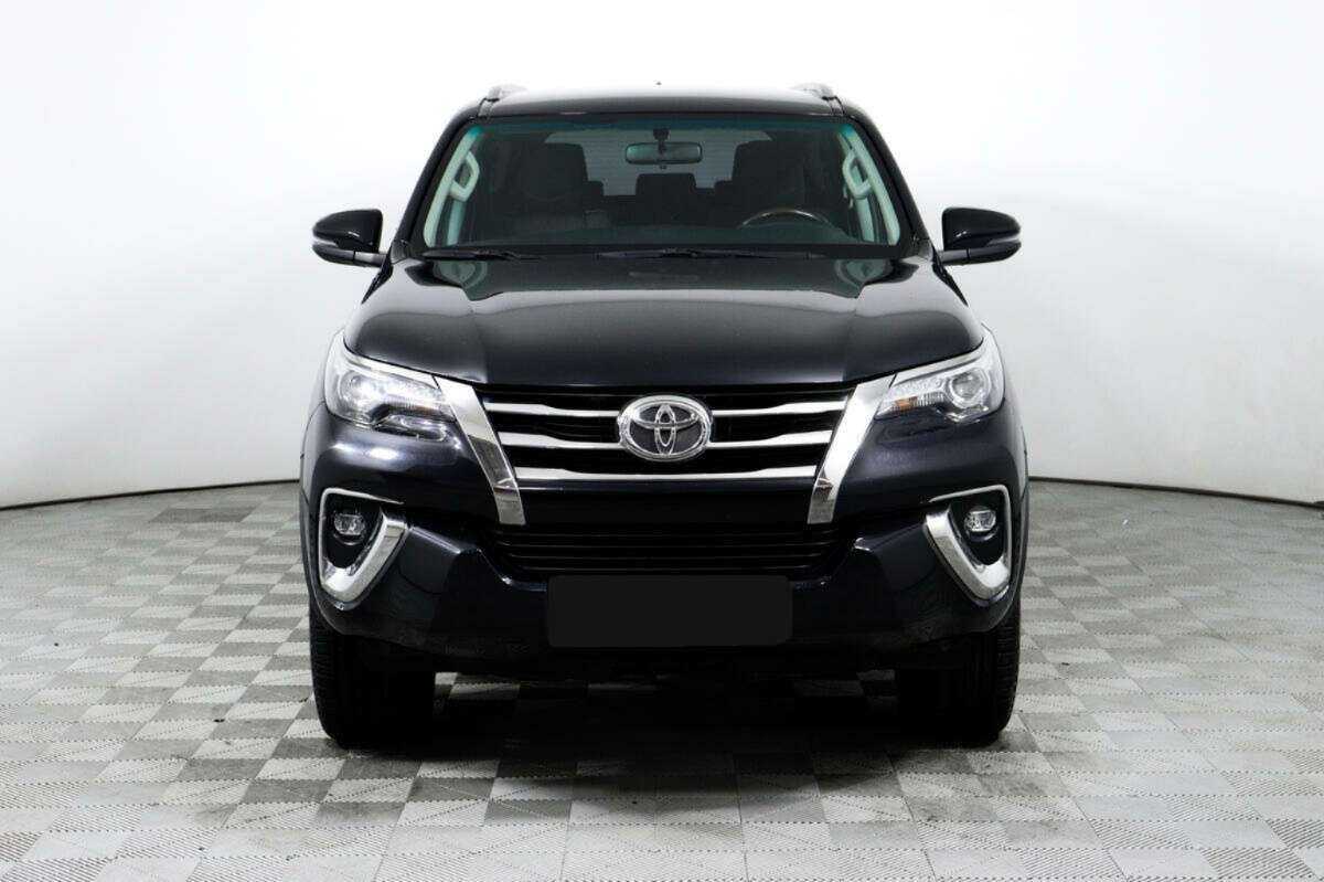 Купить Toyota Fortuner, 2018, 85 051 км, фото №2