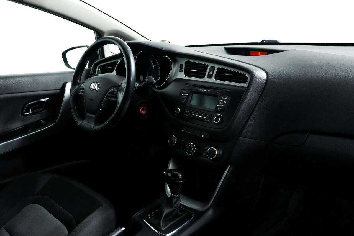 Купить Kia Ceed, 2014, 74 112 км, фото №9