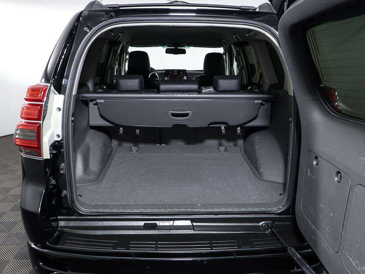 Купить Toyota Land Cruiser Prado, 2011, 122 905 км, фото №9