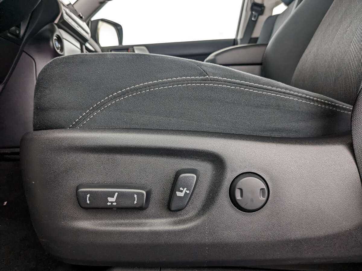 Купить Toyota Land Cruiser Prado, 2022, 2 854 км, фото №23