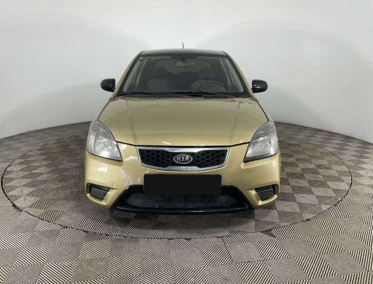Купить Kia Rio, 2010, 200 234 км, фото №2