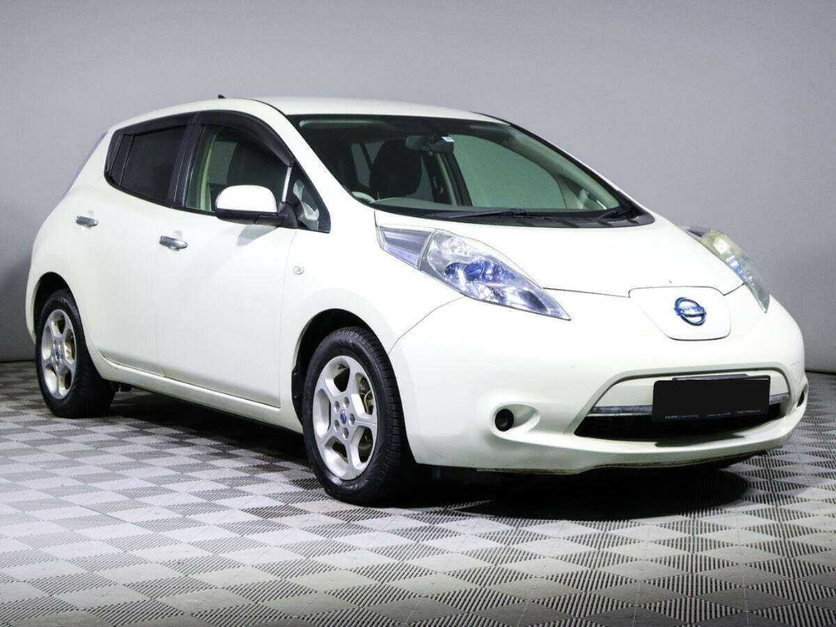 Купить Nissan Leaf, 2011, 136 431 км, фото №3