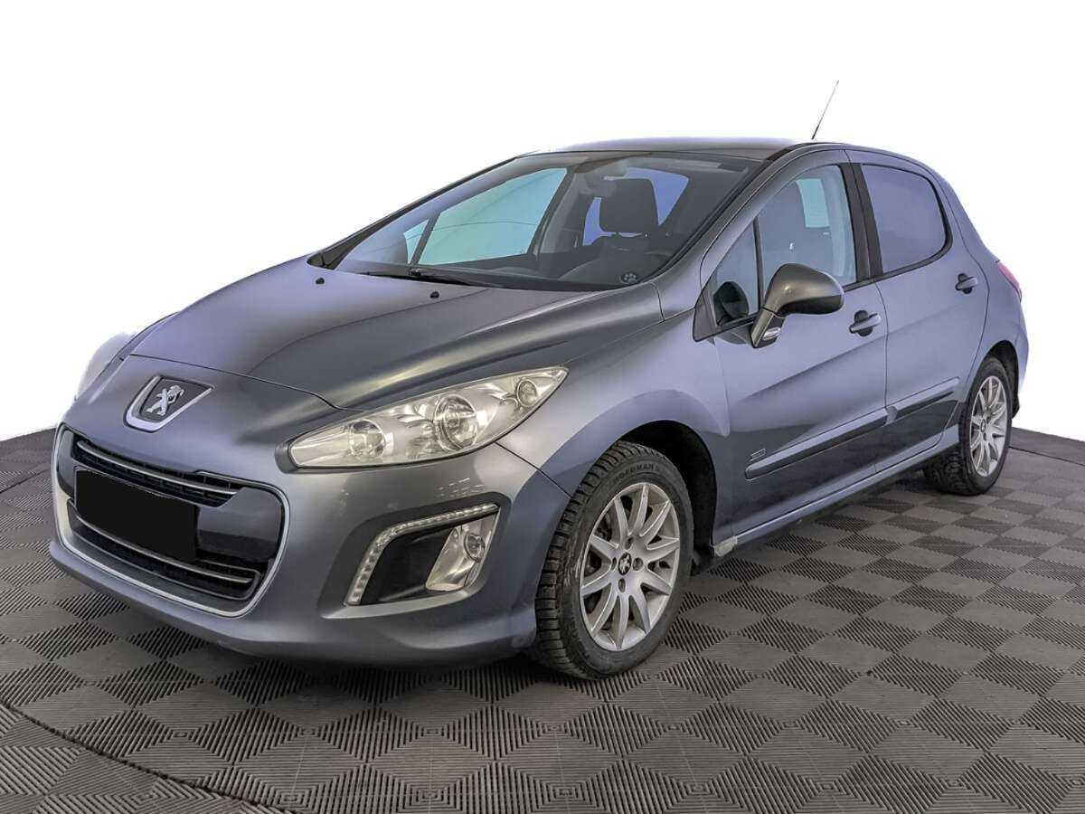 Купить Peugeot 308, 2011, 114 000 км, фото №1