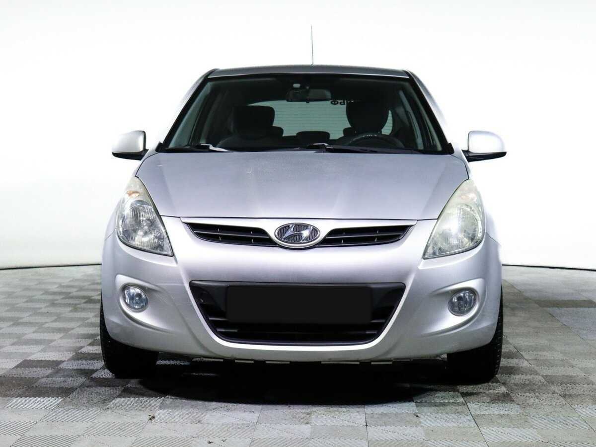 Купить Hyundai i20, 2009, 99 840 км, фото №2