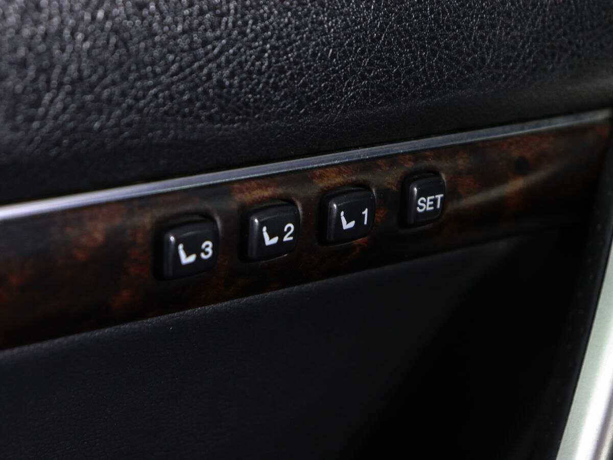 Купить Toyota Land Cruiser, 2012, 330 000 км, фото №18