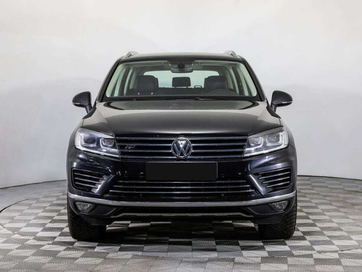 Купить Volkswagen Touareg, 2017, 120 471 км, фото №2