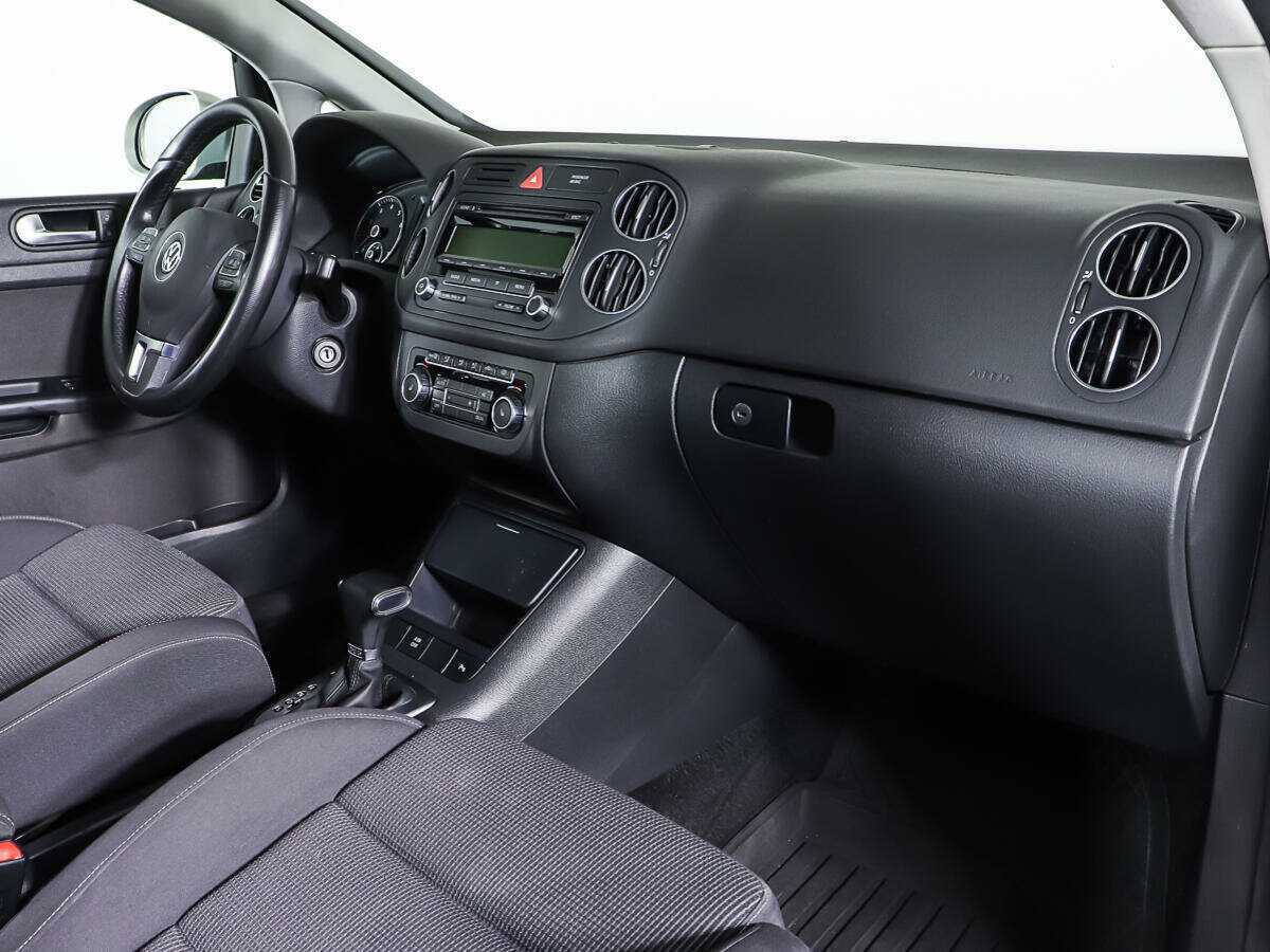 Купить Volkswagen Golf Plus, 2010, 92 020 км, фото №9
