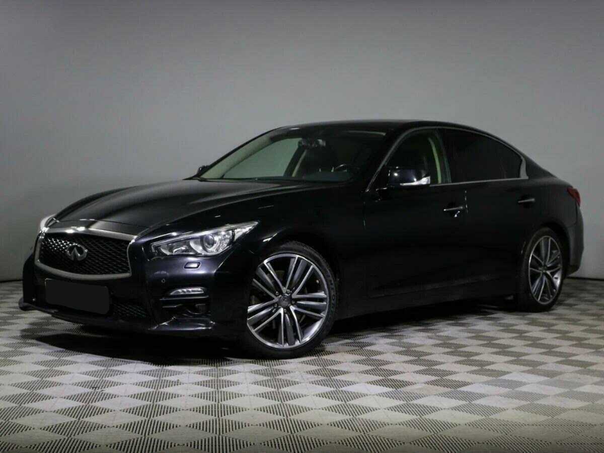 Купить Infiniti Q50, 2014, 130 000 км, фото №1