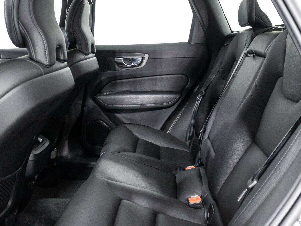 Купить Volvo XC60, 2021, 35 632 км, фото №10