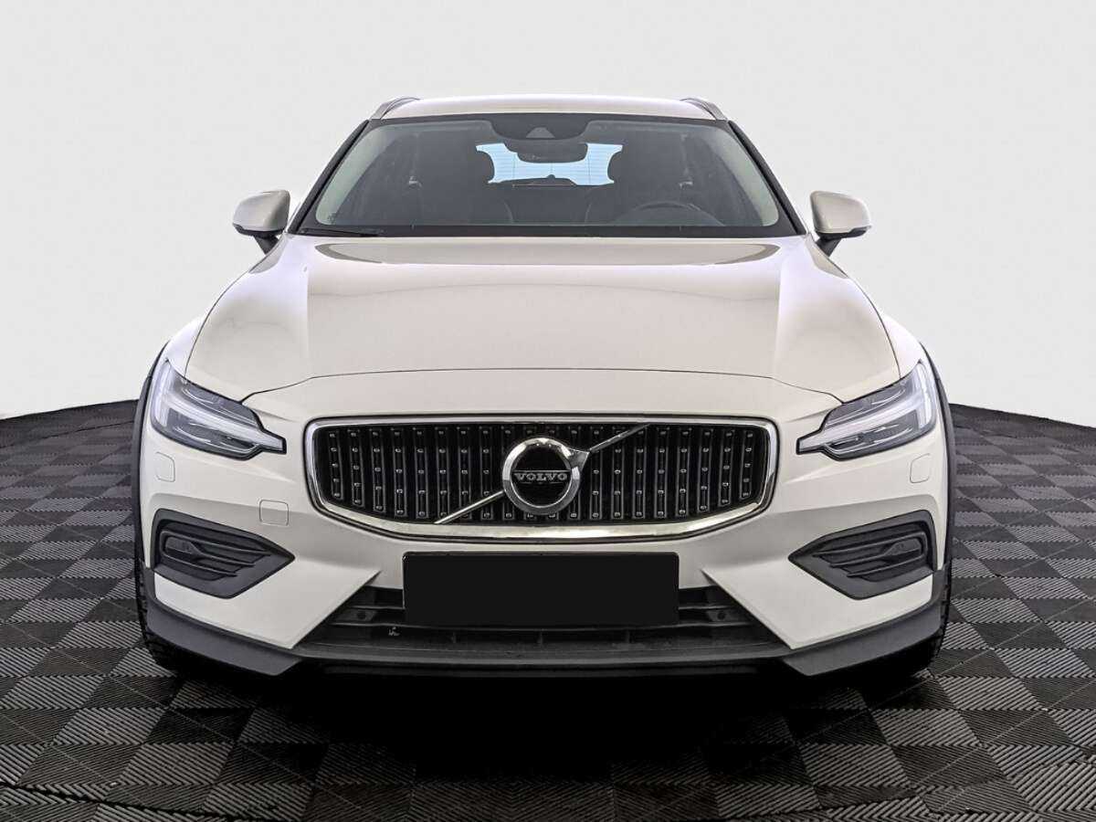 Купить Volvo V60 Cross Country, 2021, 24 957 км, фото №2