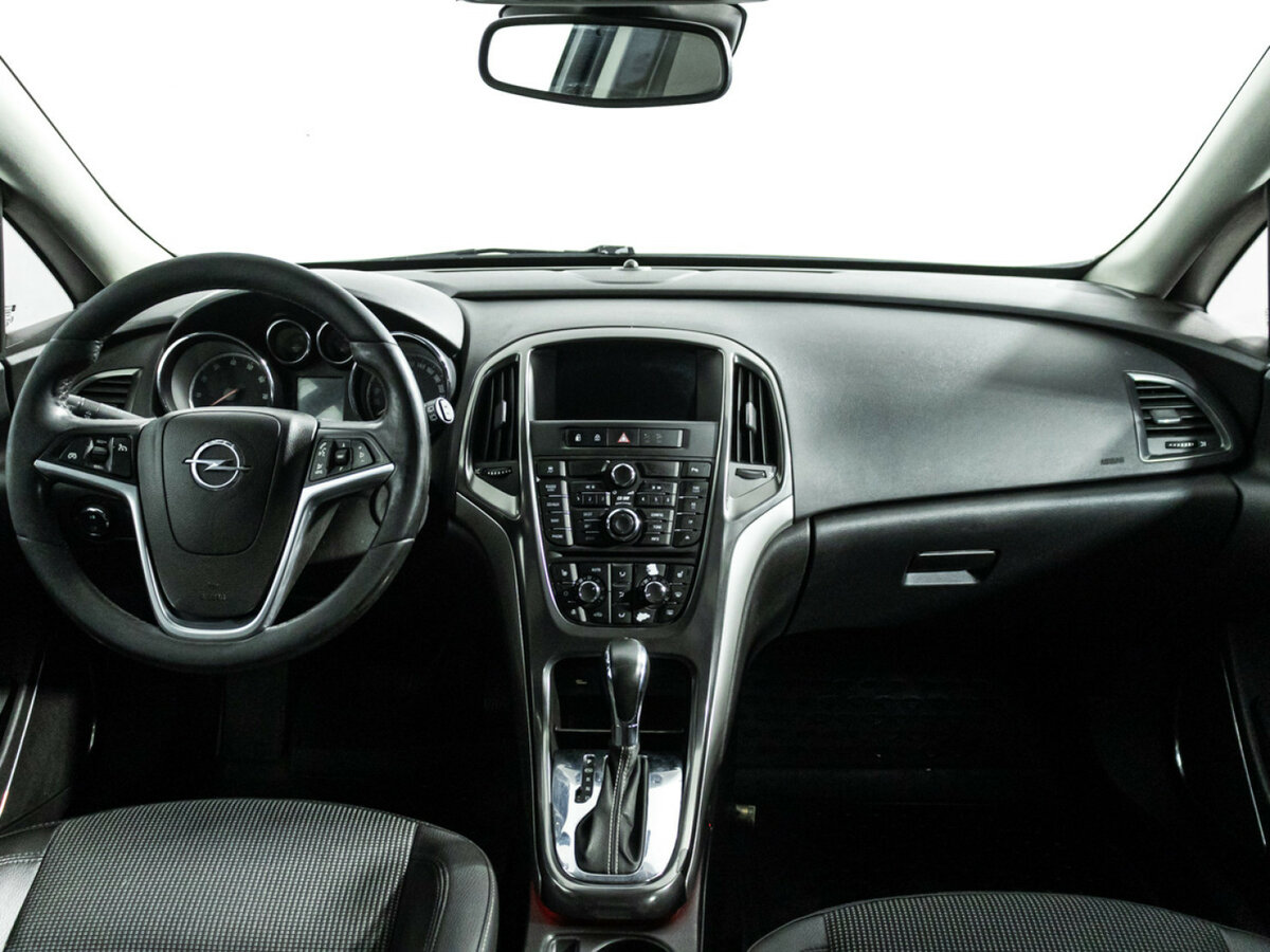 Купить Opel Astra J, 2010, 252 372 км, фото №13