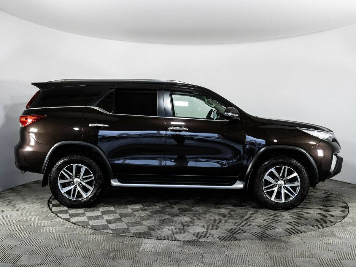 Купить Toyota Fortuner, 2018, 139 668 км, фото №5