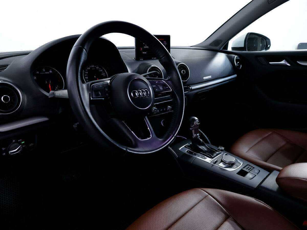 Купить Audi A3, 2018, 49 582 км, фото №9