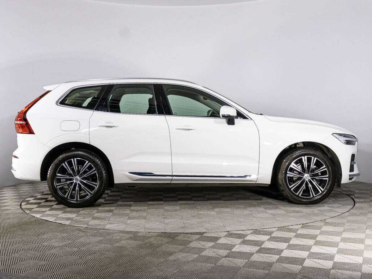 Купить Volvo XC60, 2021, 35 632 км, фото №4