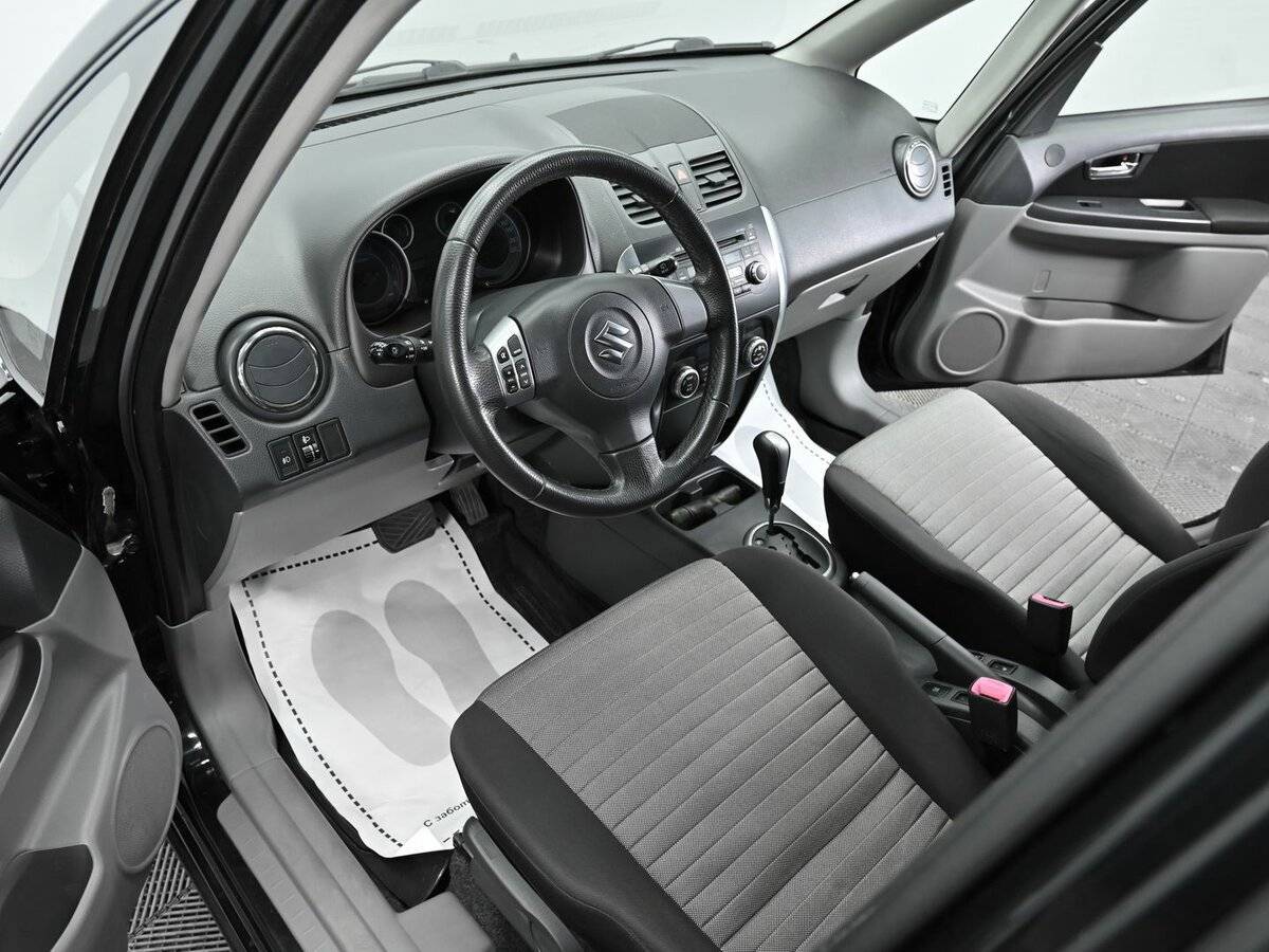Купить Suzuki SX4, 2011, 167 000 км, фото №8