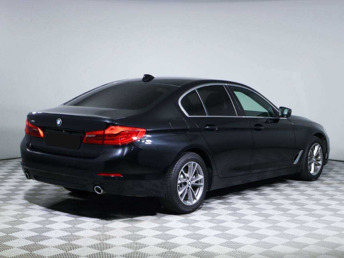 Купить BMW 5 серии 520d xDrive, 2018, 145 501 км, фото №3