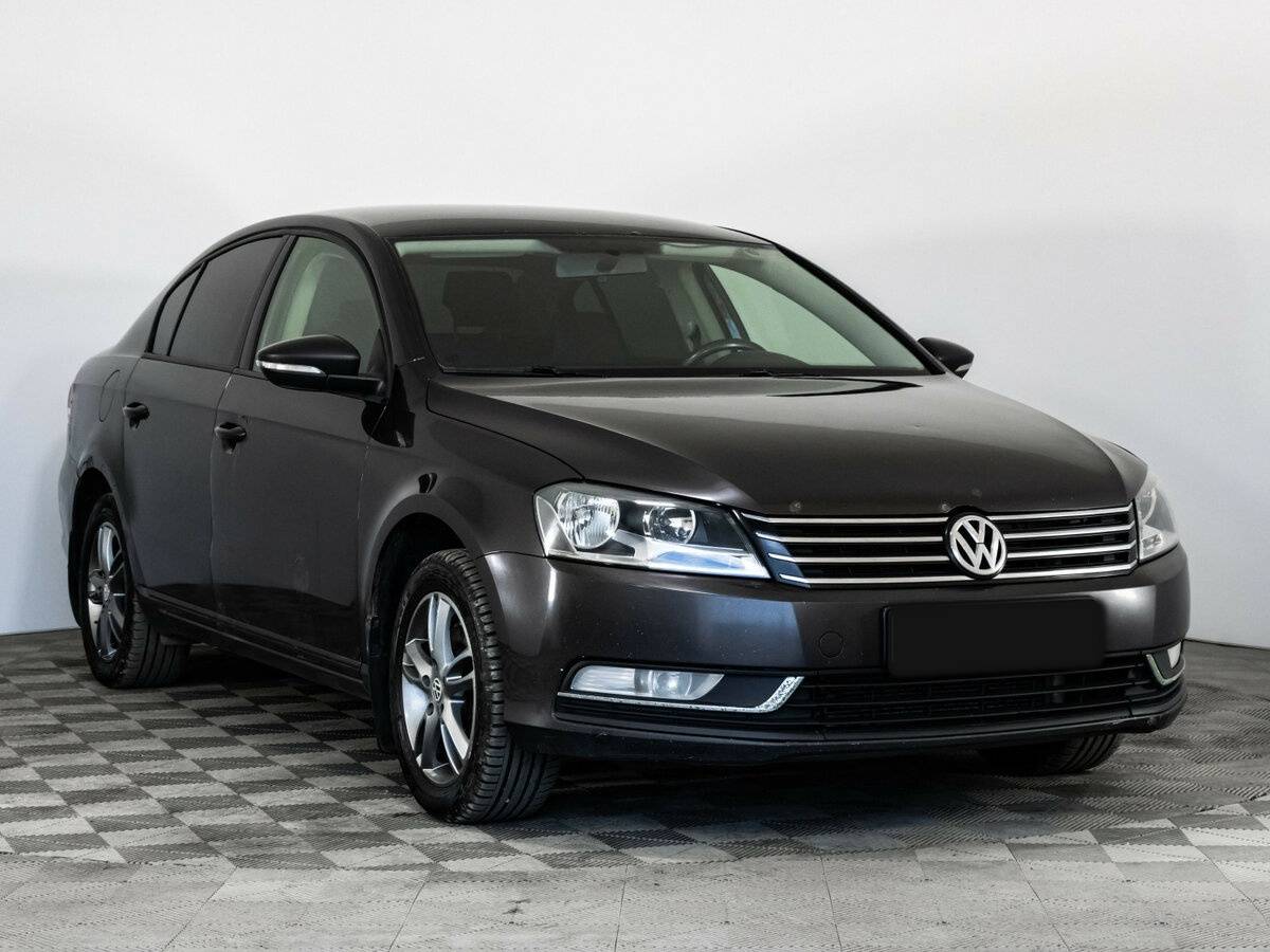 Купить Volkswagen Passat, 2011, 298 479 км, фото №3