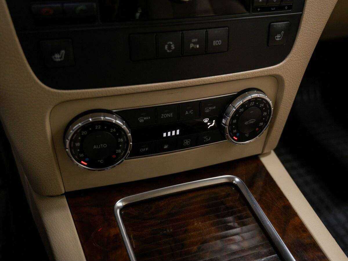 Купить Mercedes-Benz GLK-Класс 300, 2012, 244 764 км, фото №21