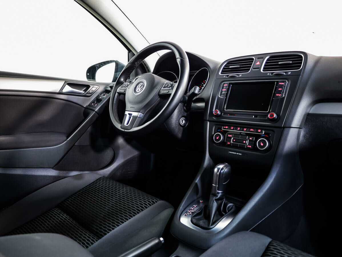 Купить Volkswagen Golf, 2012, 92 591 км, фото №8