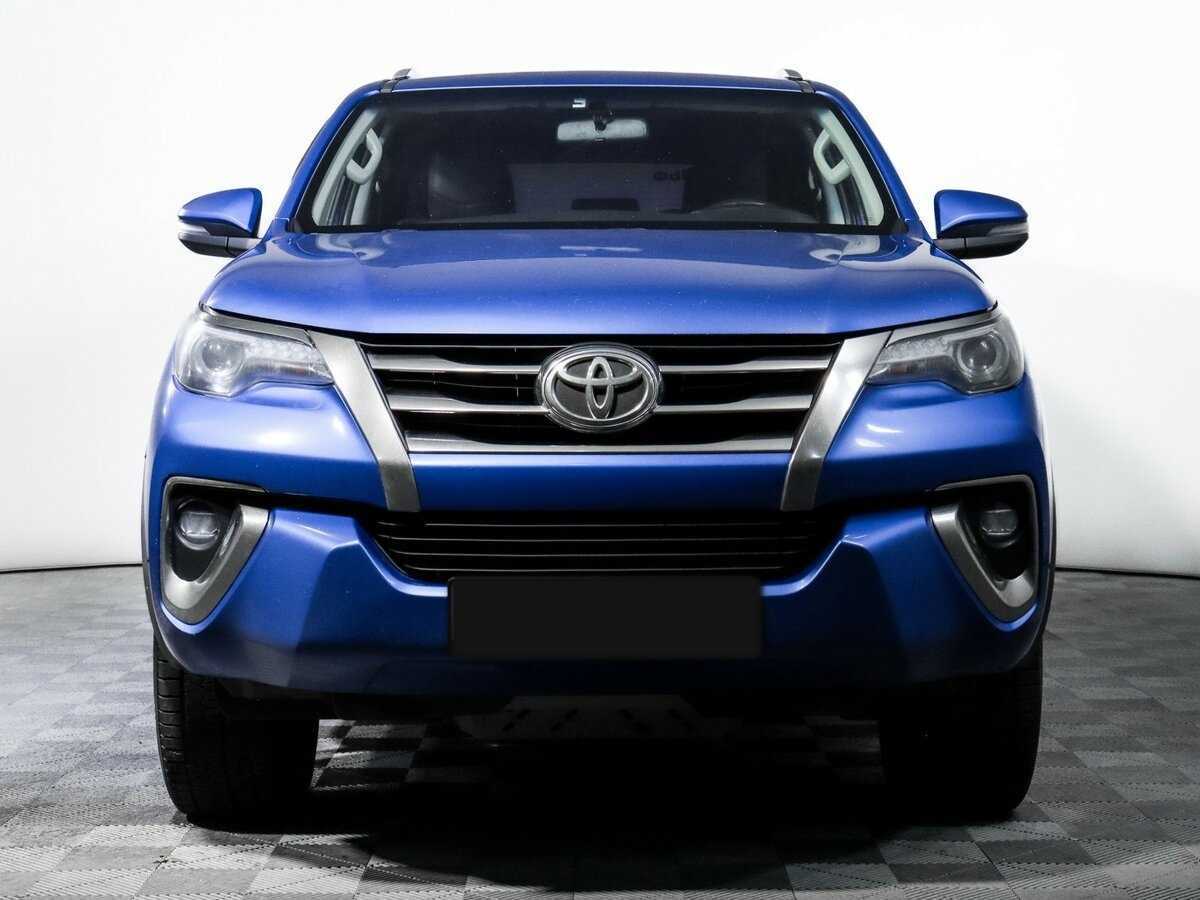 Купить Toyota Fortuner, 2018, 268 350 км, фото №2