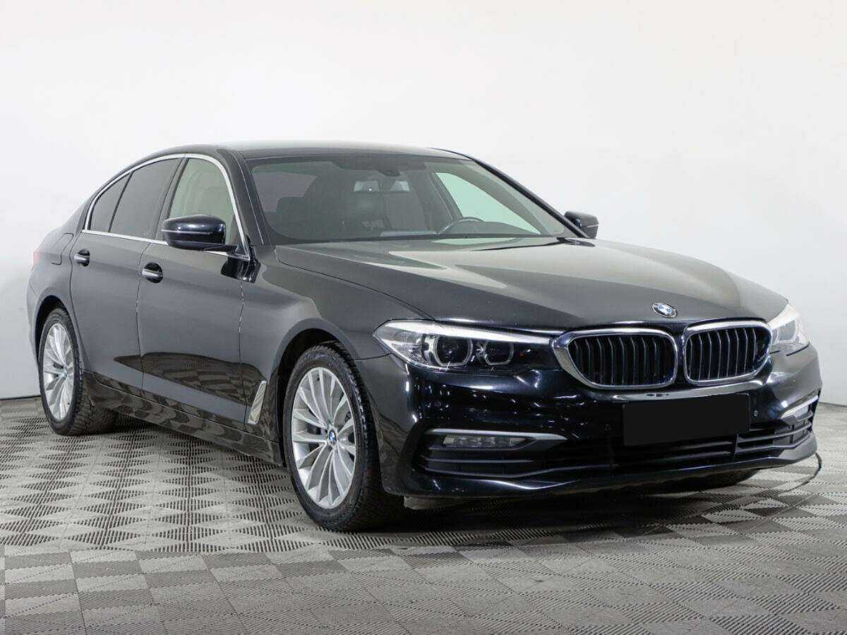 Купить BMW 5 серии 520d, 2017, 157 861 км, фото №3