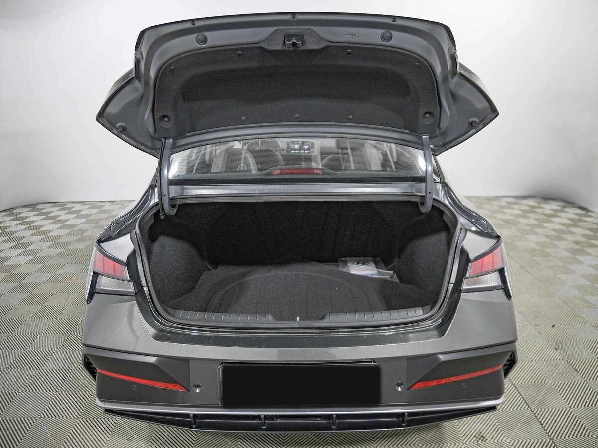 Купить Hyundai Elantra, 2023, 28 км, фото №17