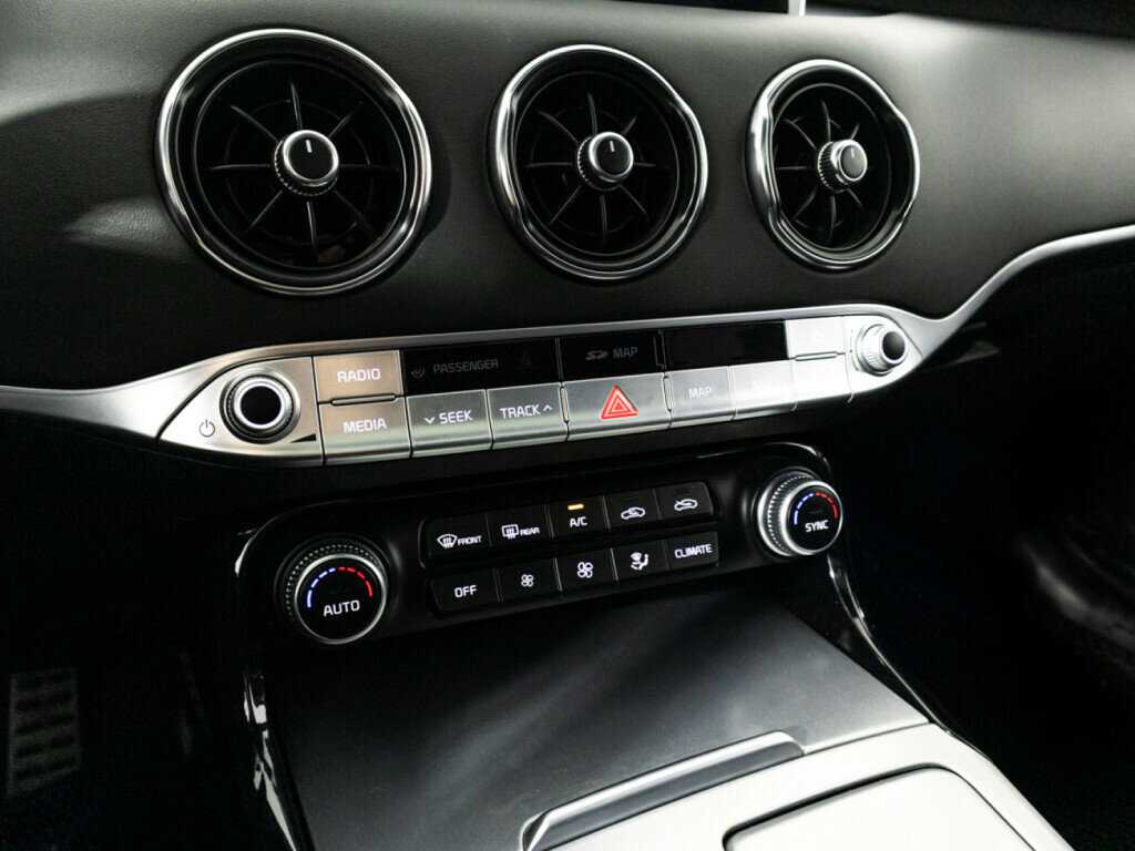 Купить Kia Stinger, 2018, 90 022 км, фото №21