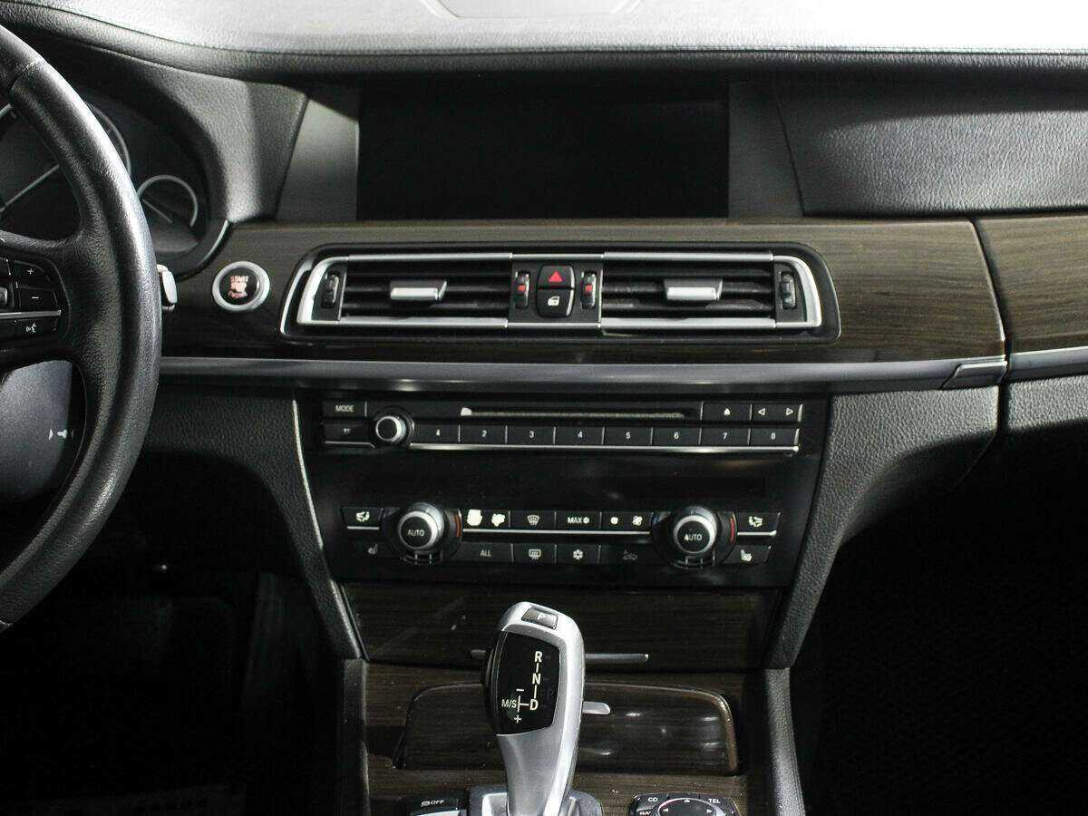 Купить BMW 7 серии 730d, 2009, 287 351 км, фото №13