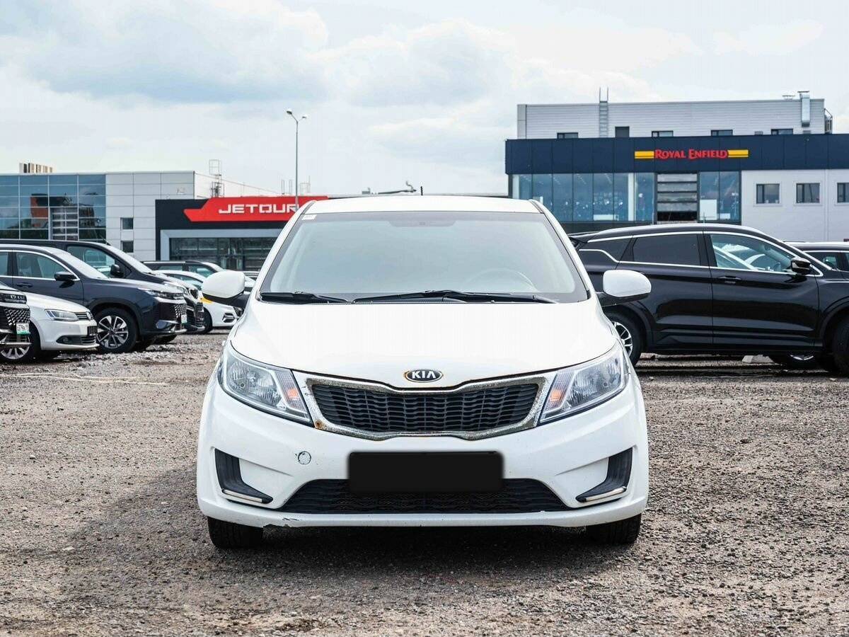 Купить Kia Rio, 2014, 166 410 км, фото №2